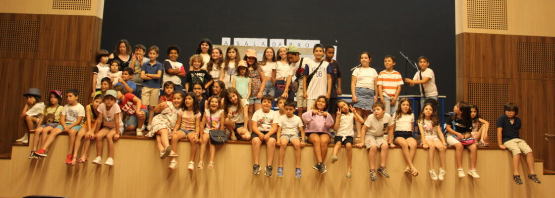 Crianças do 1º Ciclo dinamizaram Mostra de Teatro no final do ano letivo